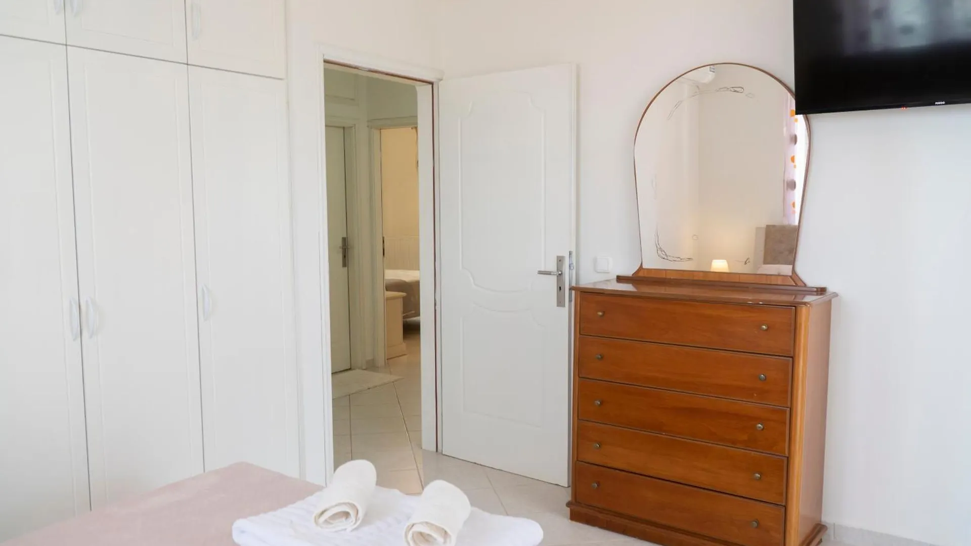 Horizon View Apartments Sarande