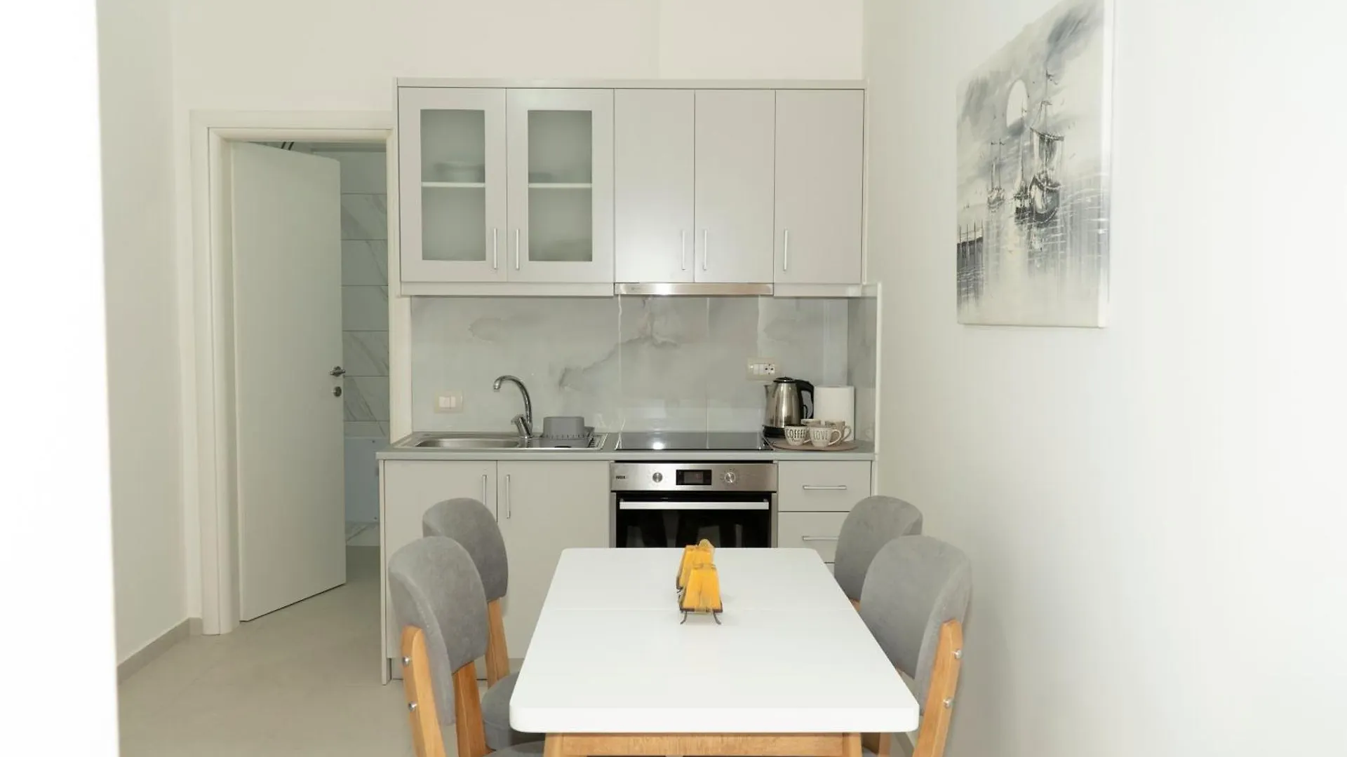 Horizon View Apartments Sarande